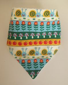 Bandana baby bib tutorial