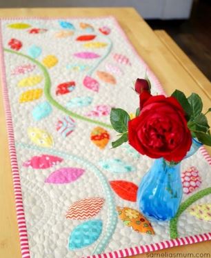 Quilted table runner pattern for spring