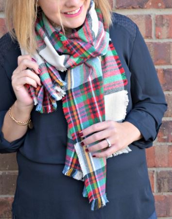 Flannel scarf pattern with fringe
