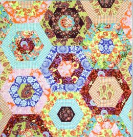 Hexagon quilt pattern using strips