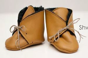 Fur lined leather baby boots pattern