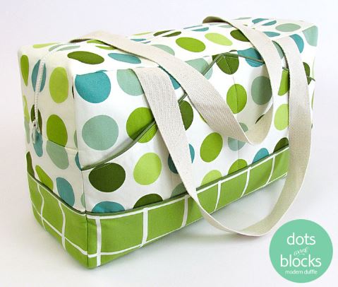 Modern square duffle bag free sewing pattern