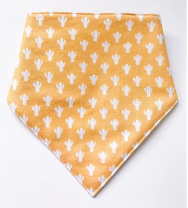 Triangle baby bib tutorial