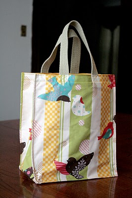 Tote bag with flat bottom free sewing pattern